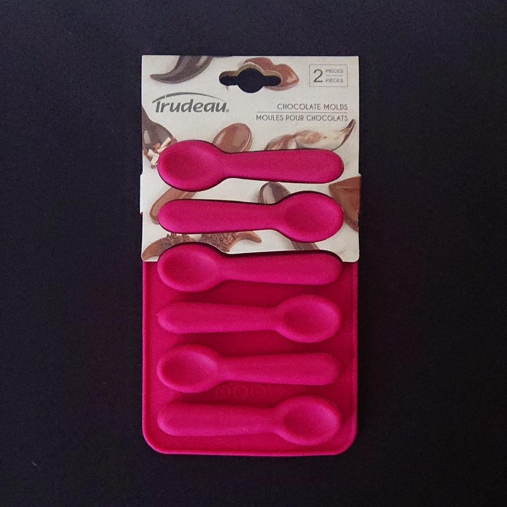 Trudeau Pink Chocolate Spoon Molds